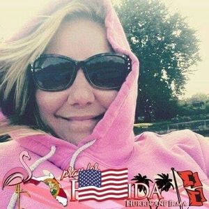 Meet your Posher, Dana